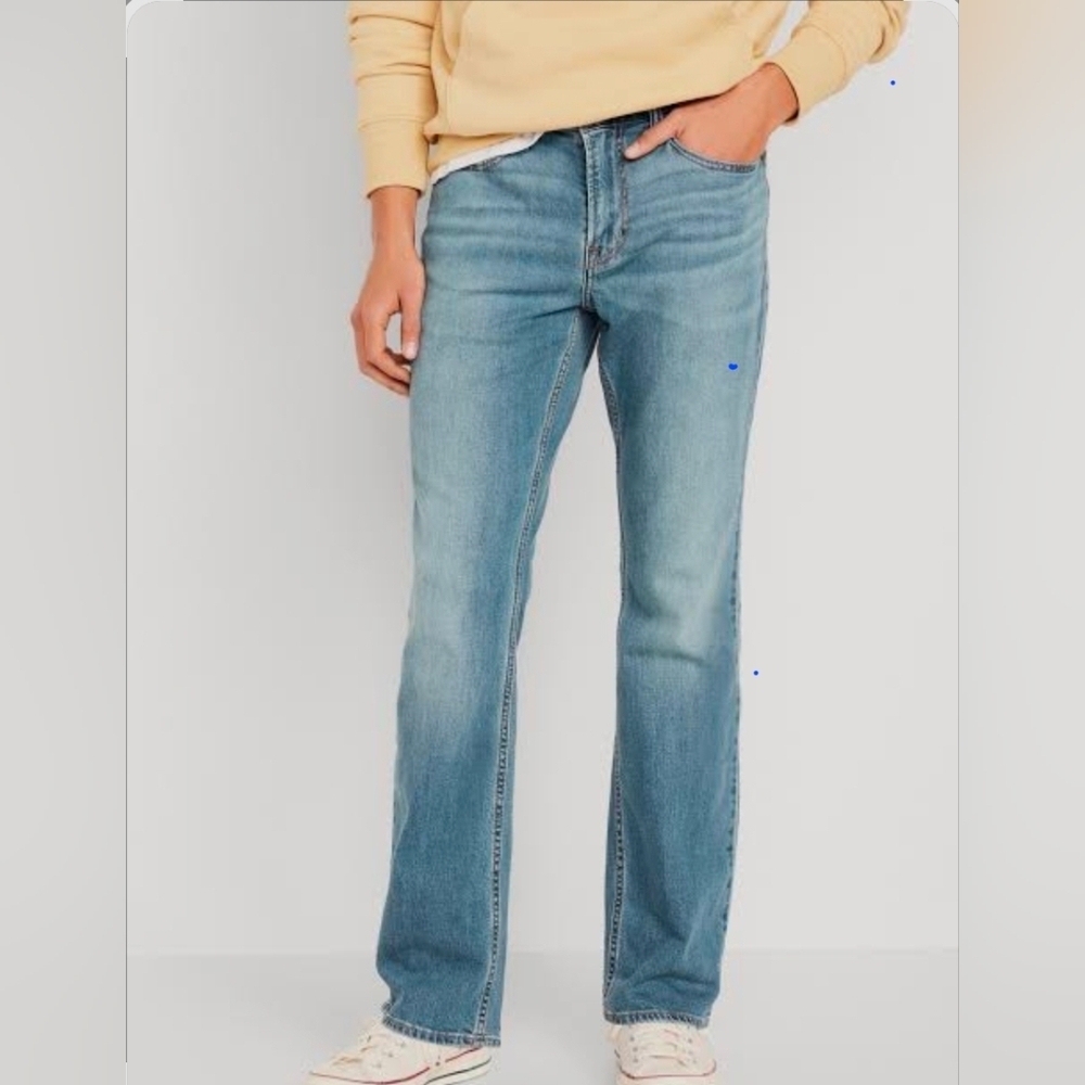 Old Navy Men's Bootcut Jeans in Blue Denim